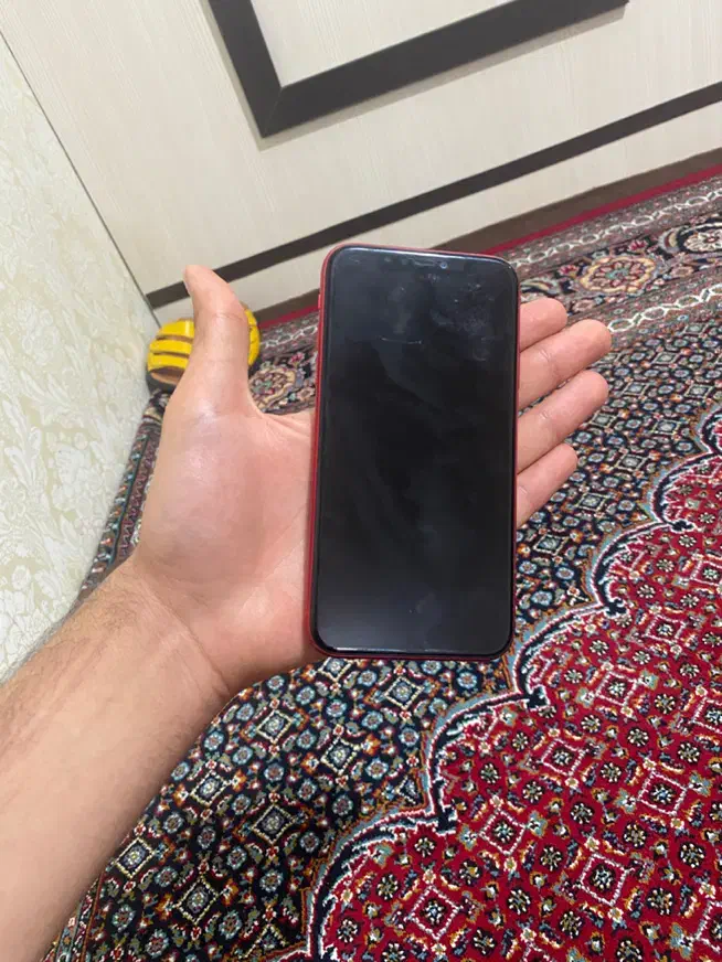 ایفون ۱۱ نرمال قرمز|موبایل|سنندج, |دیوار