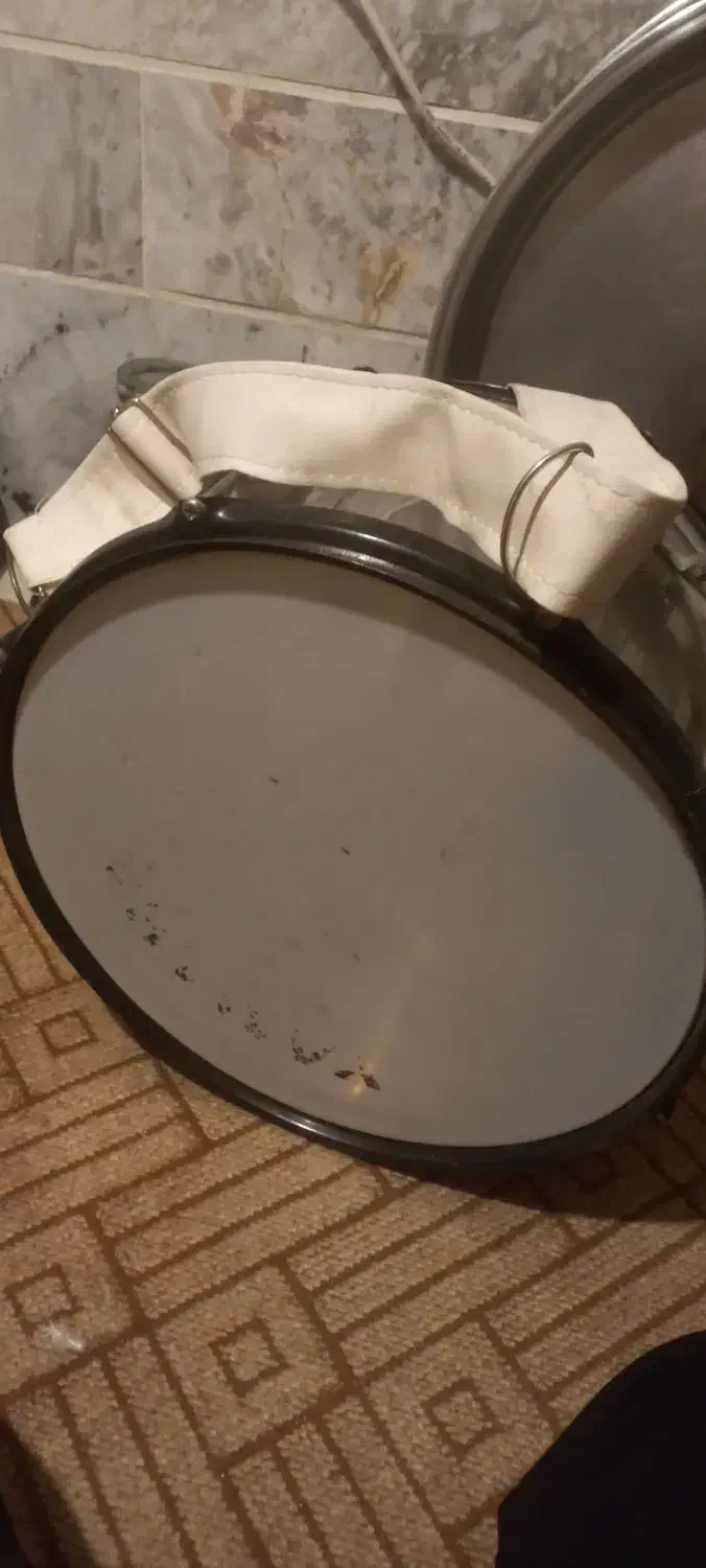 دوقول|درام و پرکاشن|پیشوا, |دیوار