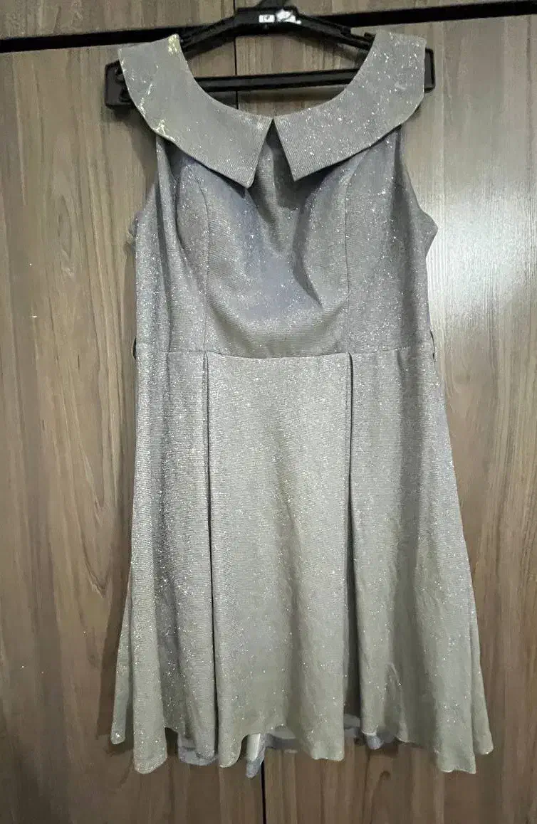 لباس مجلسی|لباس|گتوند, |دیوار