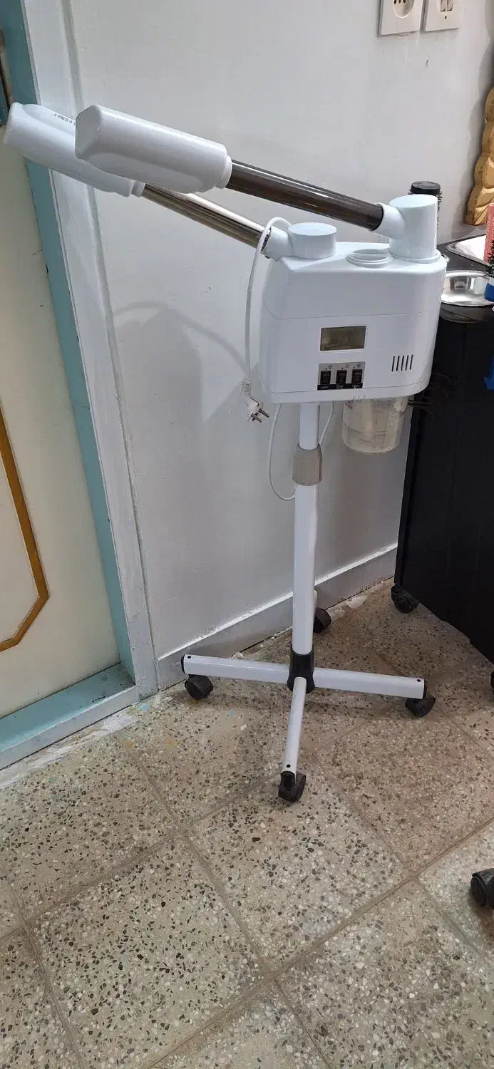 فروش وسایل ارایشگاه زنانه در حدنو|آرایشگاه و سالنهای زیبایی|شاهینشهر, گزبرخوار|دیوار