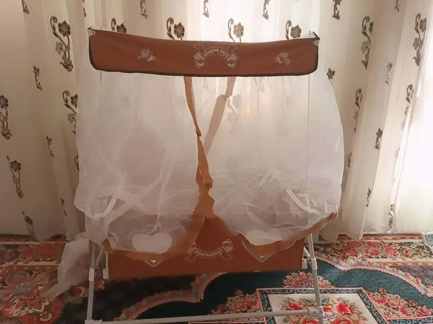 گهواره نو|تخت و سرویس خواب|کوهنانی, |دیوار