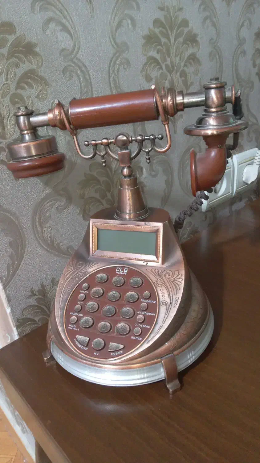 تلفن دکوری شیک سلطنتی|تلفن رومیزی|شهریار, شهرک وائین|دیوار