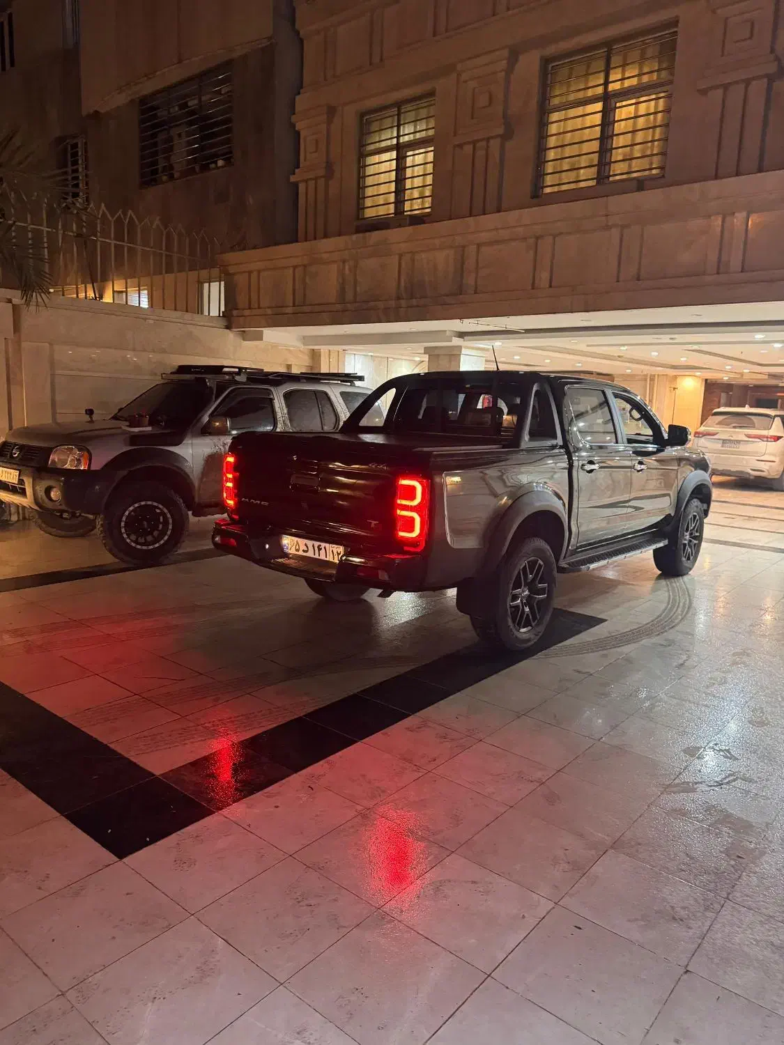 کی ام سی مدل 402درحد خشک|خودرو سواری و وانت|اهواز, شهرک نفت|دیوار