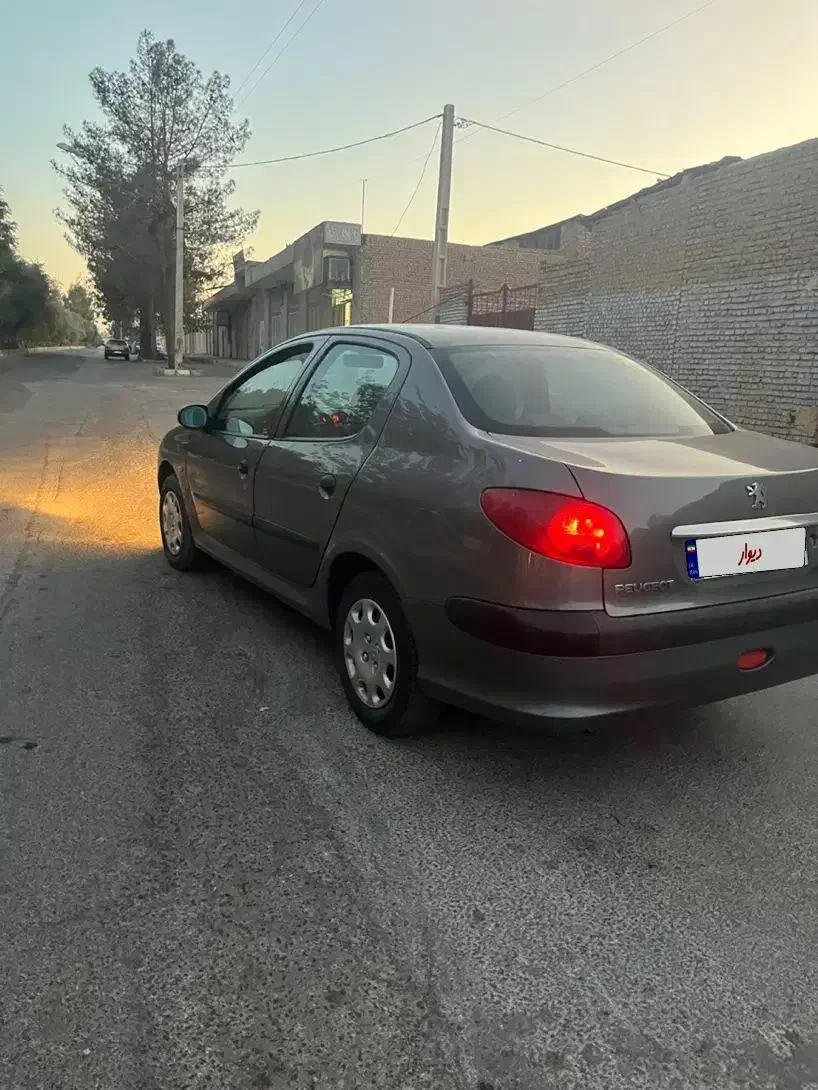 ۲۰۶ تیوفایو مدل ۹۴|خودرو سواری و وانت|یزد, |دیوار