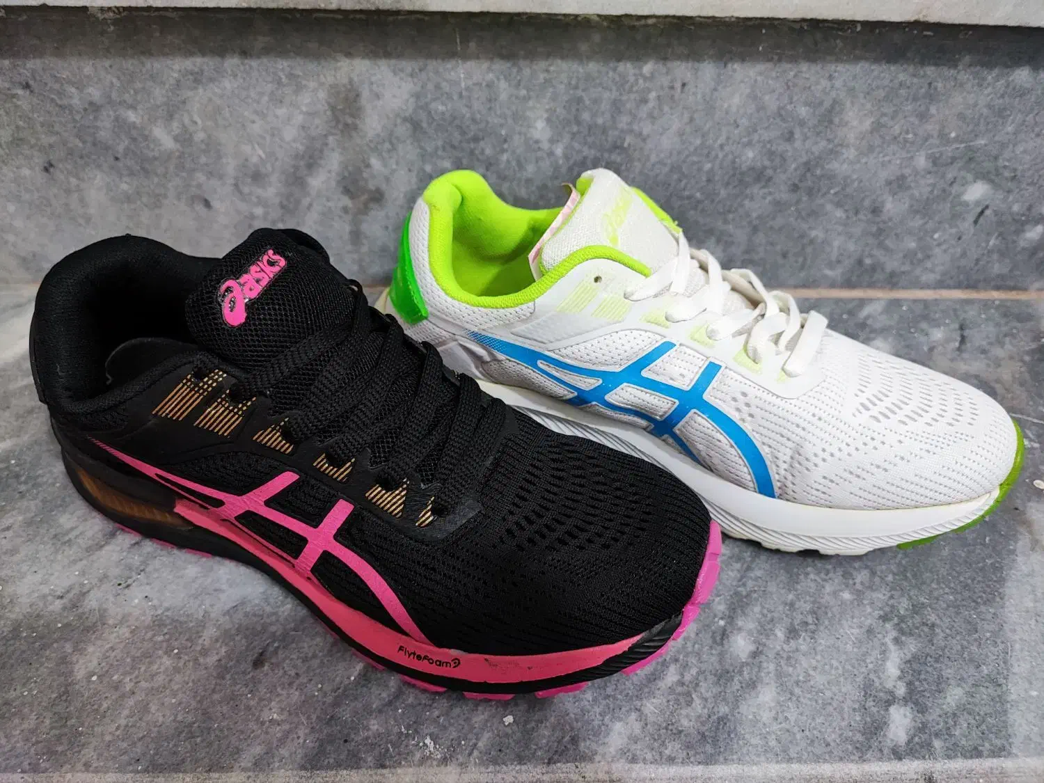 آسیکس|کیف، کفش، کمربند|کرمان, |دیوار