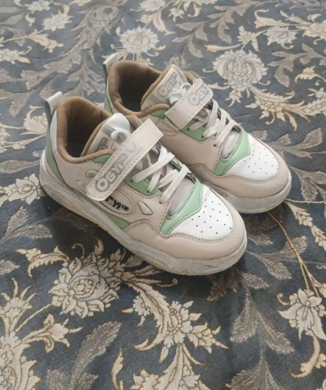 کفش سایز ۳۶|کفش و لباس بچه|آمل, |دیوار