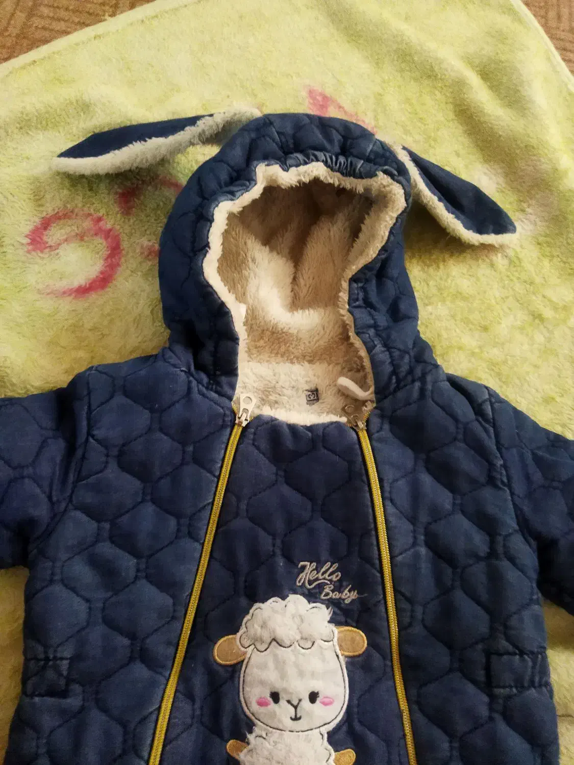 کاپشن نوزادی|کفش و لباس بچه|شاهین‌شهر, شهرک ردانی پور|دیوار