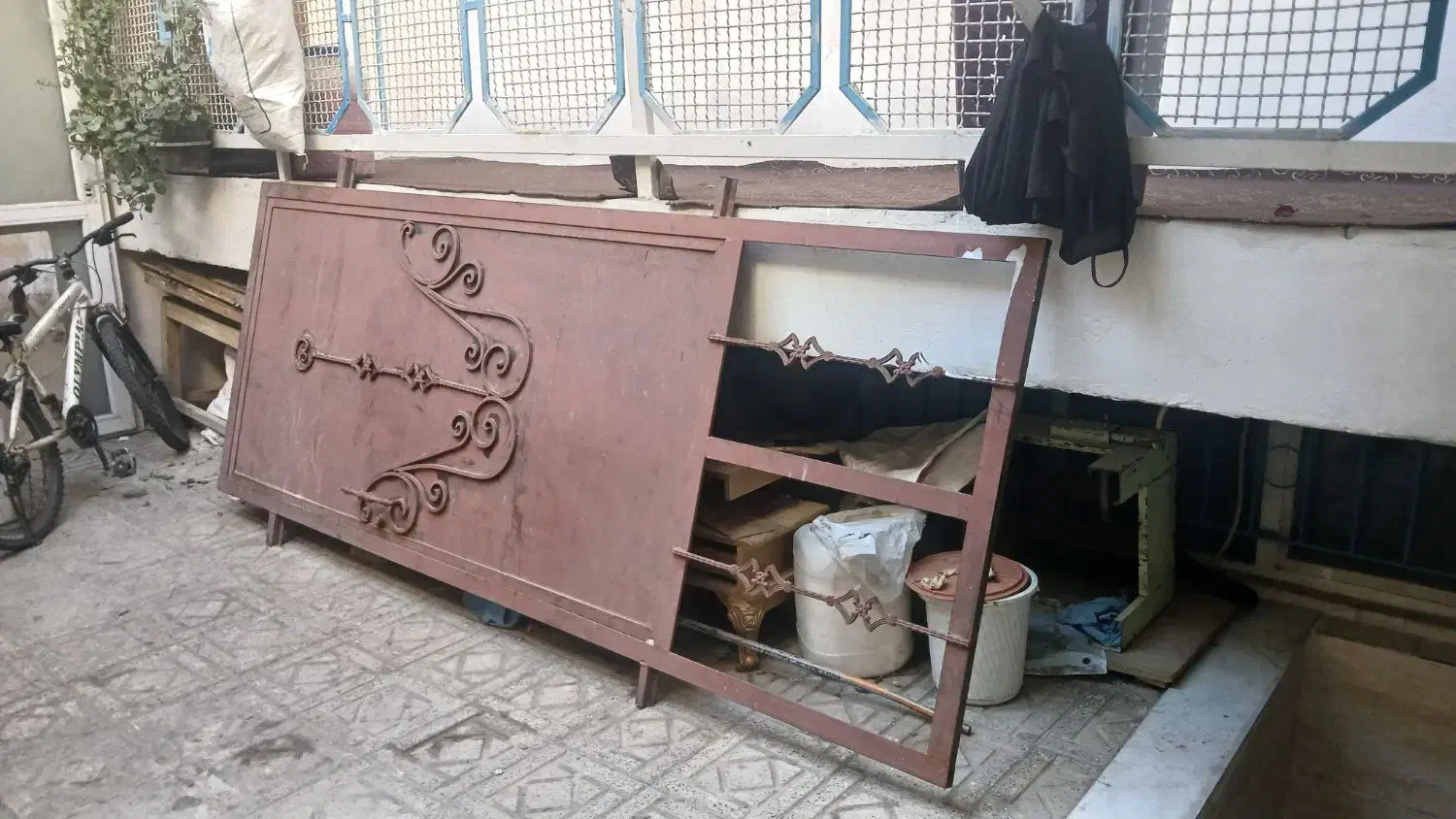 درب ورودی|مصالح و تجهیزات ساختمان|کرج, عظیمیه|دیوار