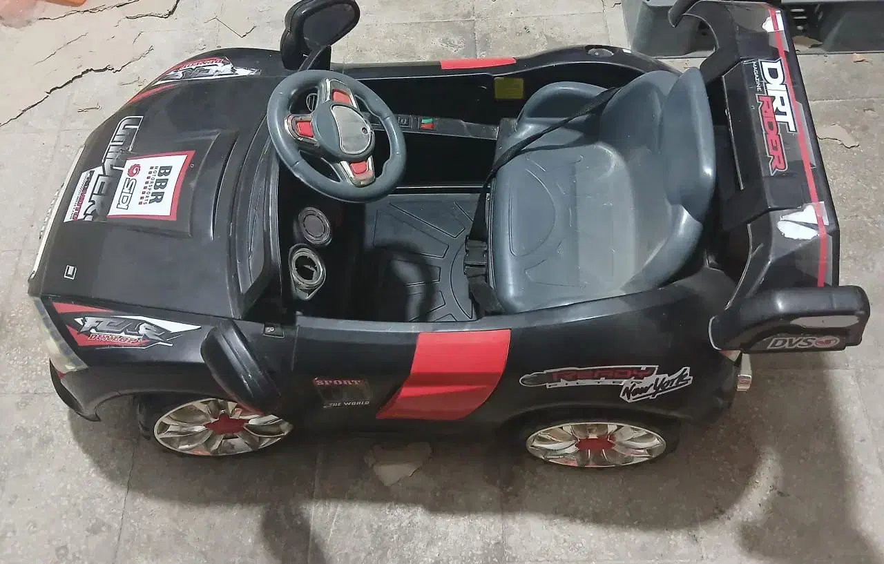 ماشین شارژی|اسباب‌بازی بچه|اراک, |دیوار