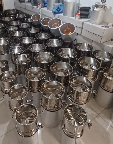 زودپزی، باواشر نسوز، گلابگیرعرقگیر24نفره|ظروف پختوپز|مشهد, گاز|دیوار