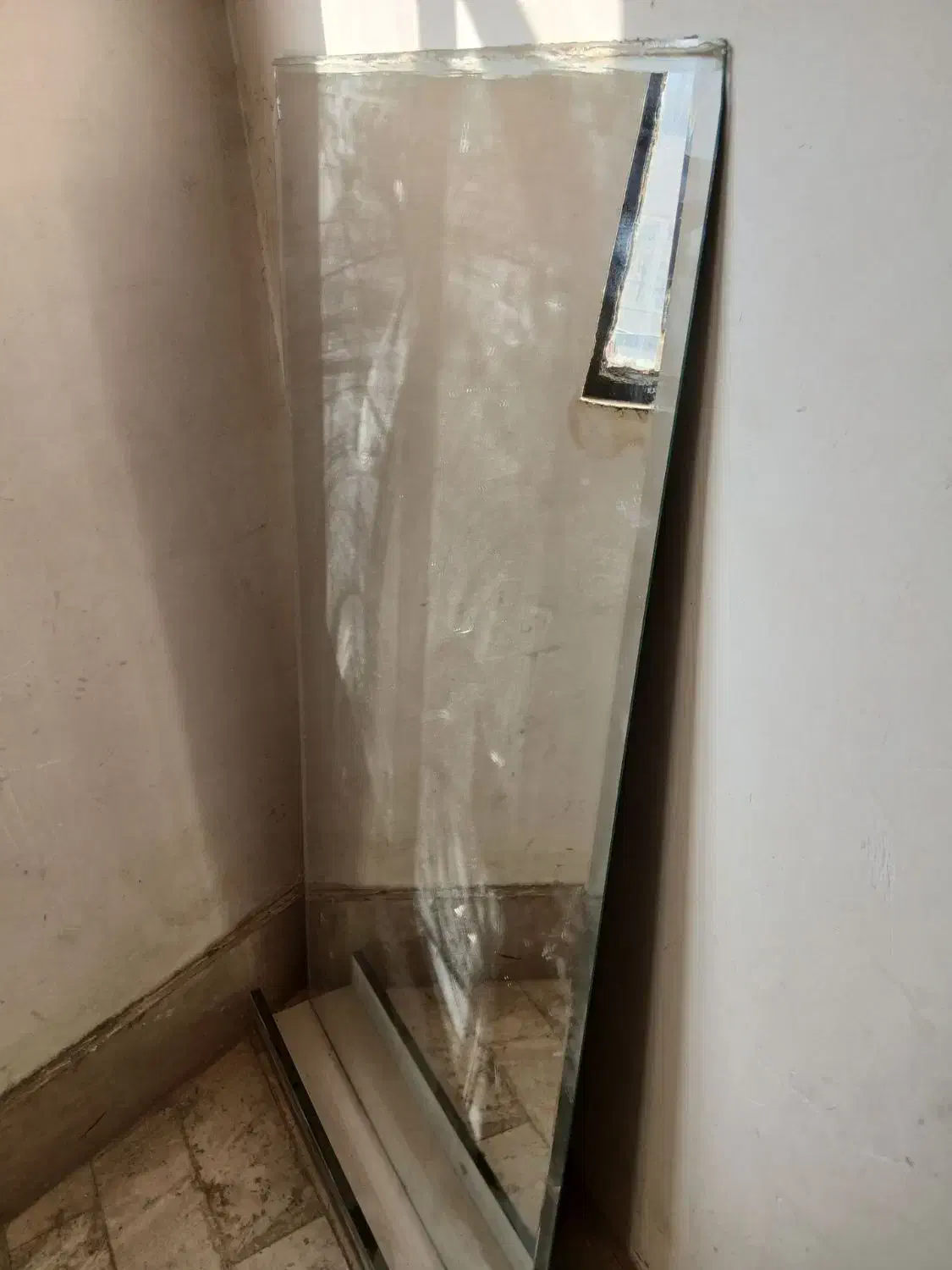 آینه قدی|آینه|بومهن, |دیوار