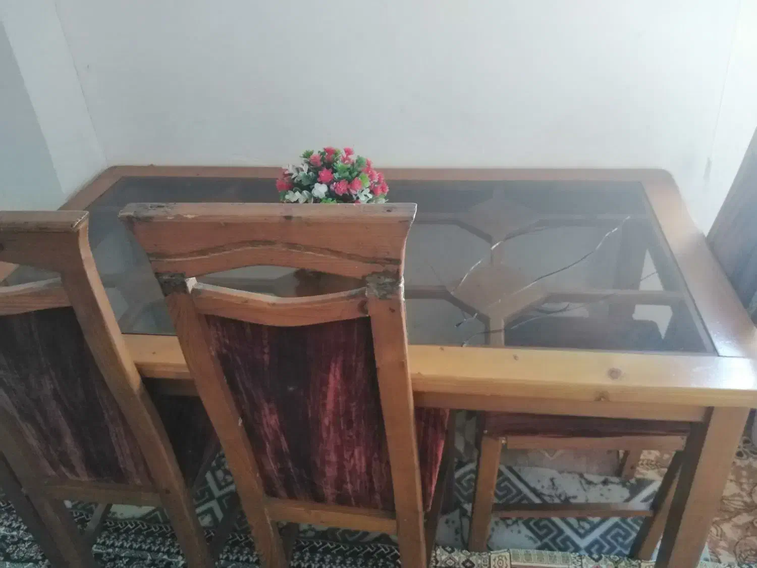 میزناهارخوری6نفره|میز و صندلی غذاخوری|تالش, هشتپر|دیوار