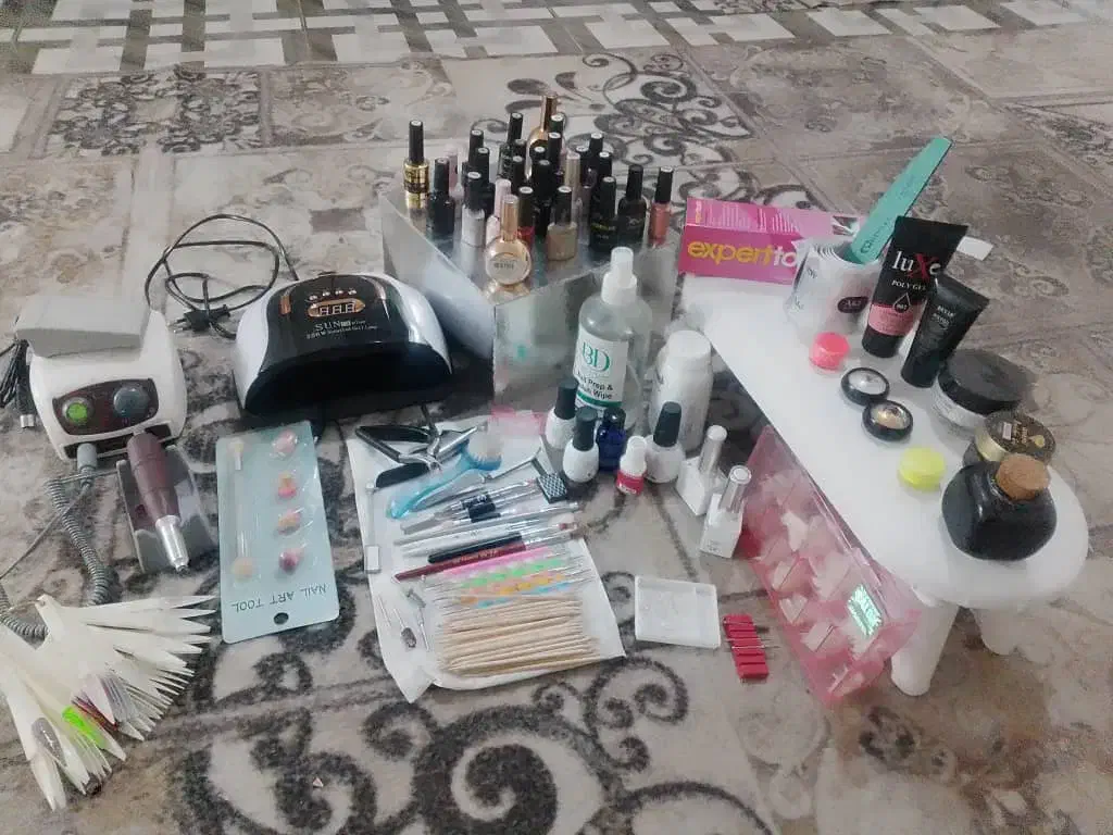 وسایل کاشت ناخن|آرایشی، بهداشتی، درمانی|دزفول, |دیوار