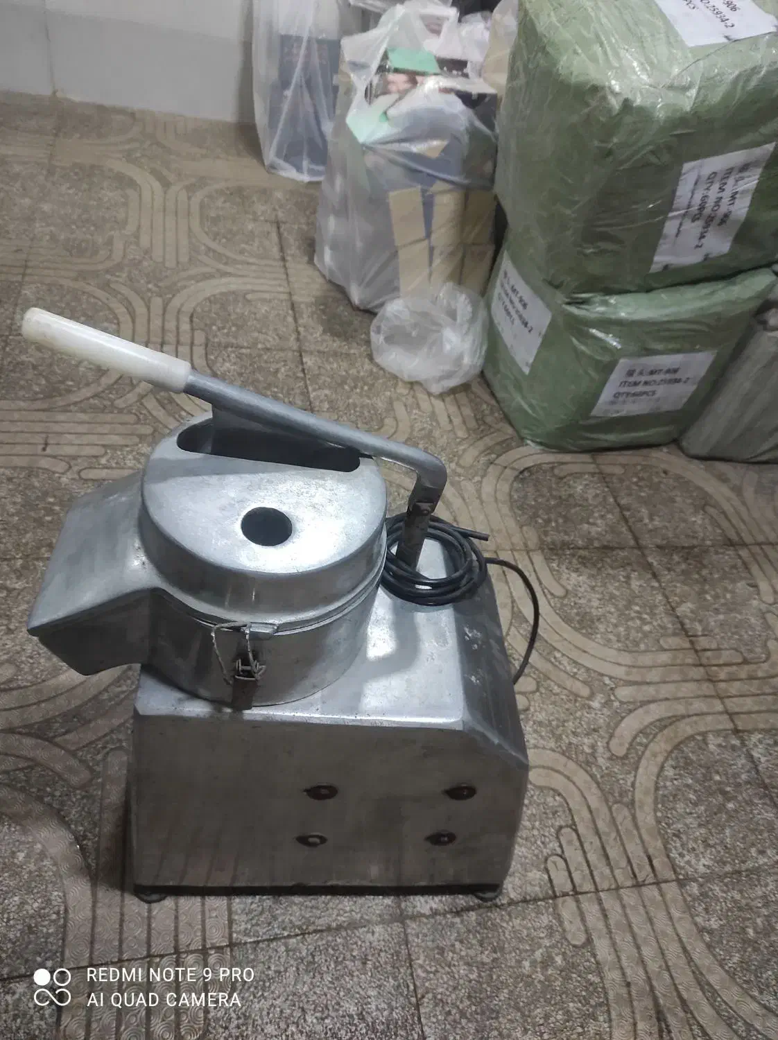 پیاز خرد کن|کافیشاپ و رستوران|بندر گناوه, |دیوار