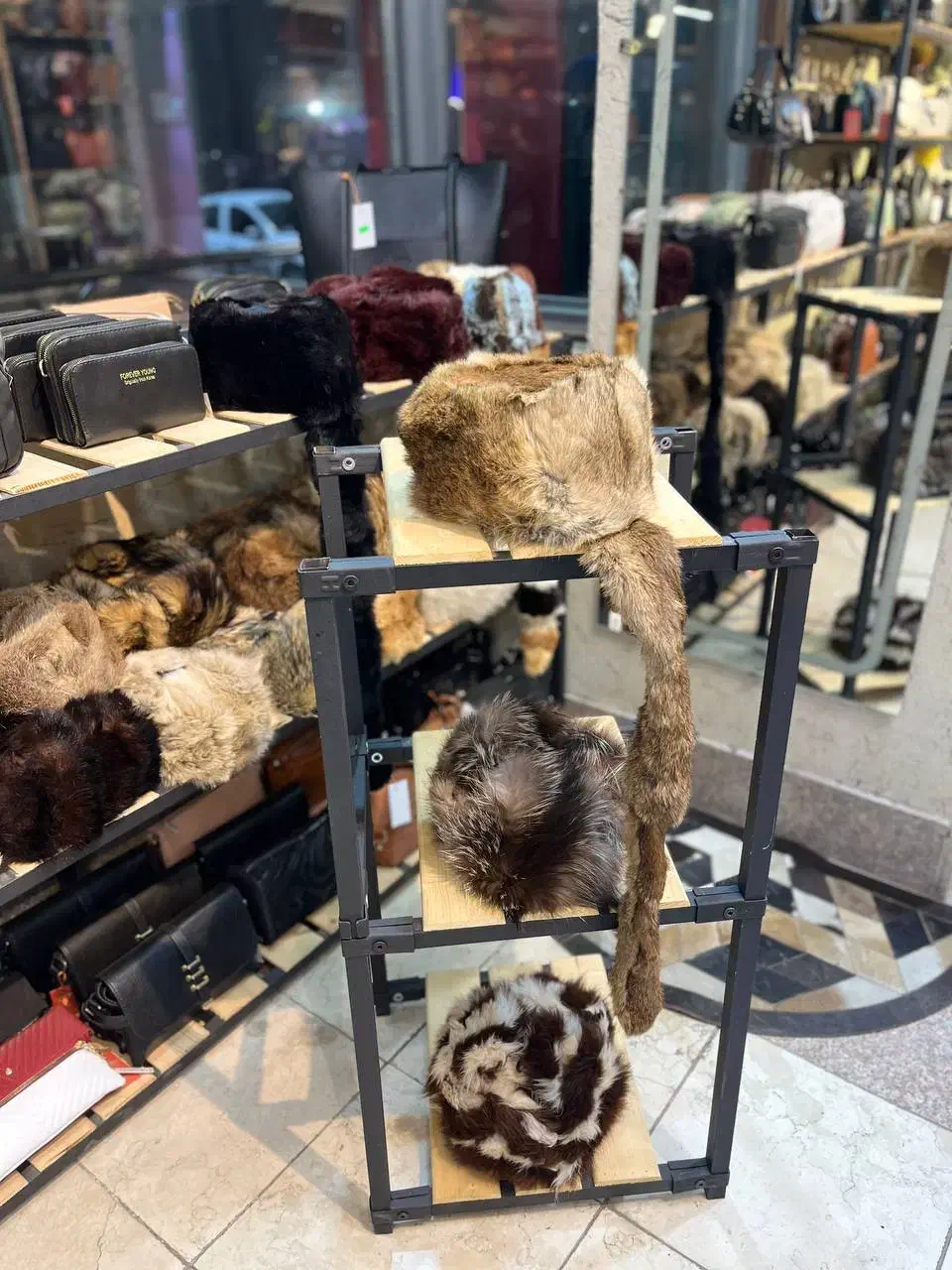 کلاه روسی خزدار دمدار کلاه پشمی کلاه پوست|لباس|تهران, شهید رجایی|دیوار