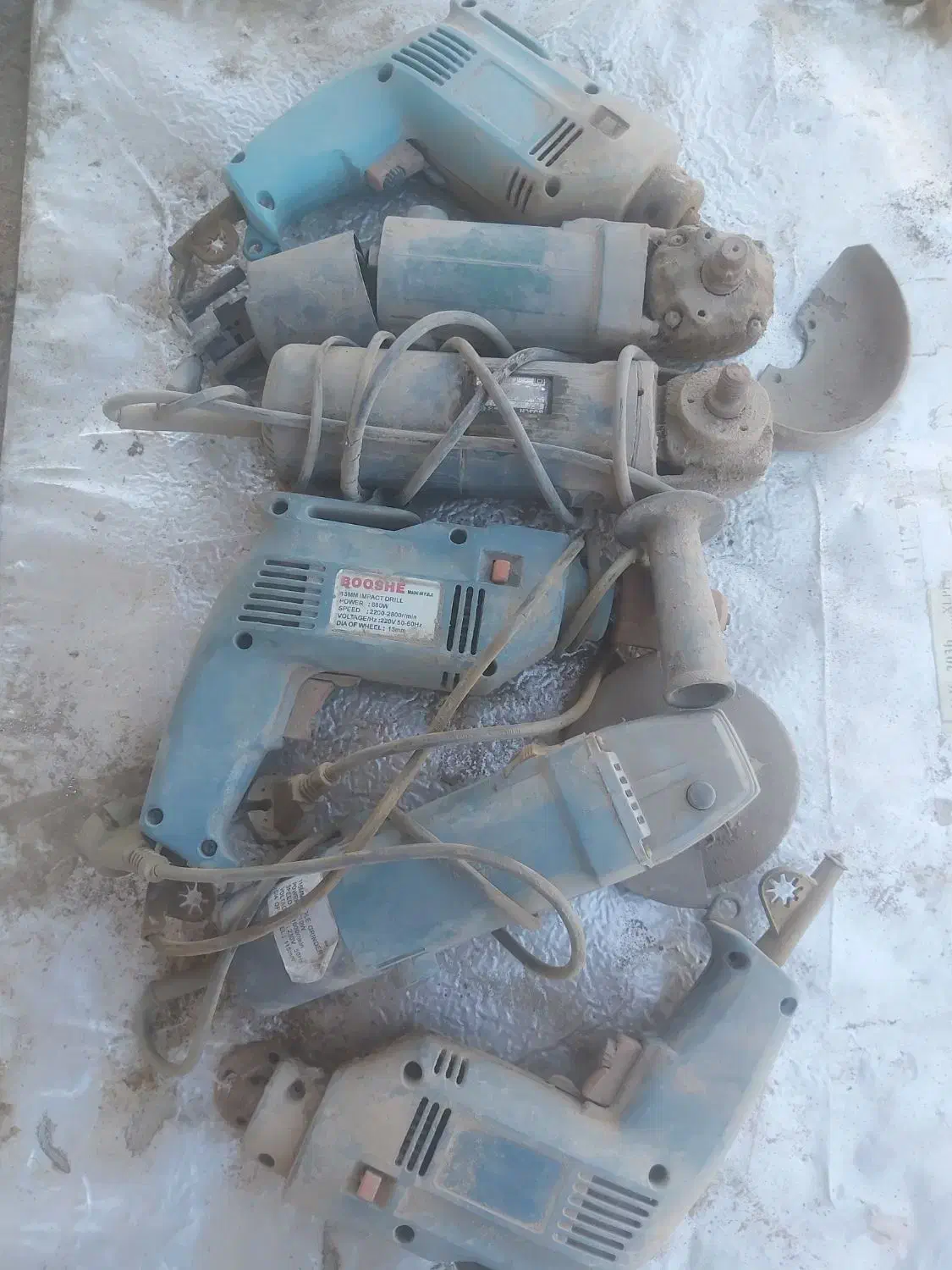 ۳ عدد مینی سنگ یا مینی فرز و ۳ عدد دریل یا دلر|ابزارآلات|یزد, |دیوار