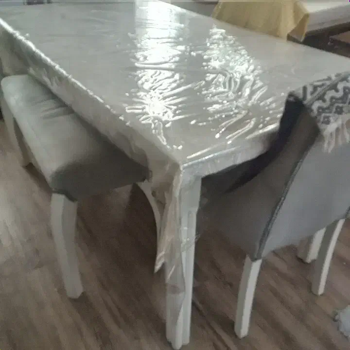 میز ناهار خوری سفید سالم|میز و صندلی غذاخوری|رشت, بلوار گیلان|دیوار