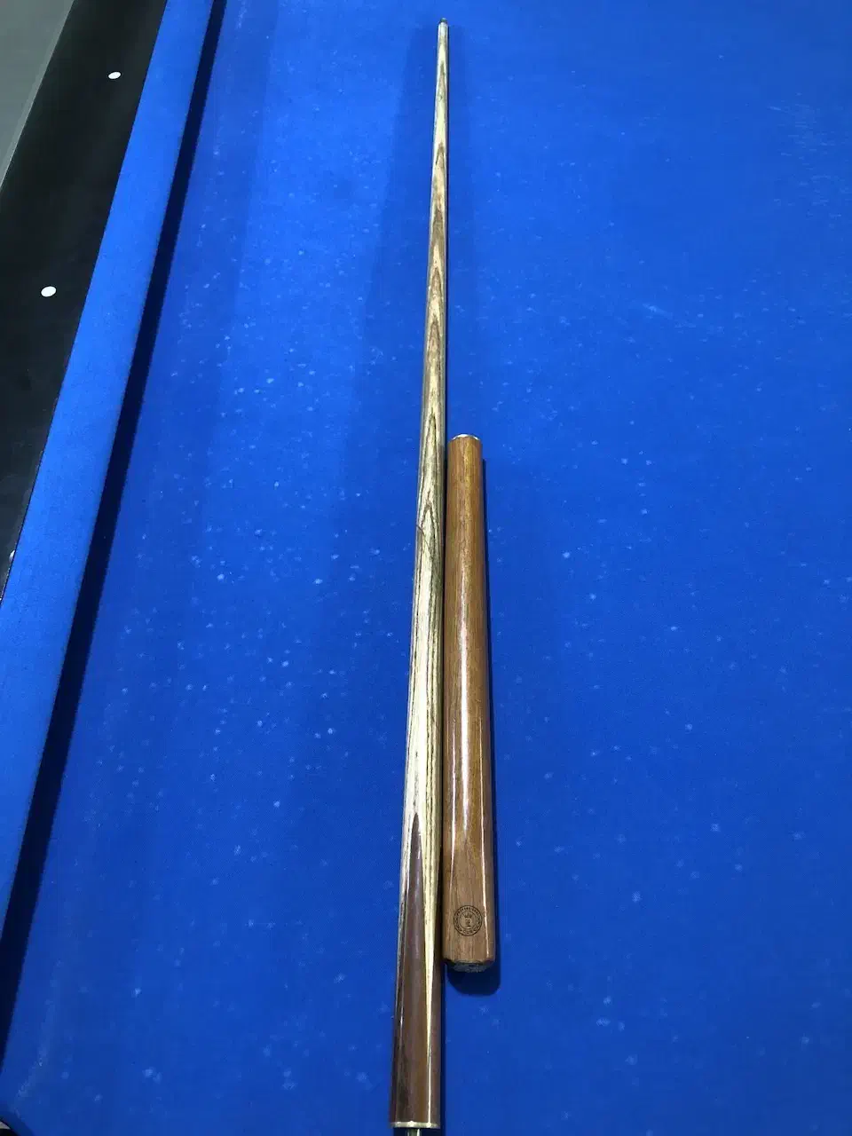 چوب اسنوکر|ورزش‌های توپی|بجنورد, |دیوار