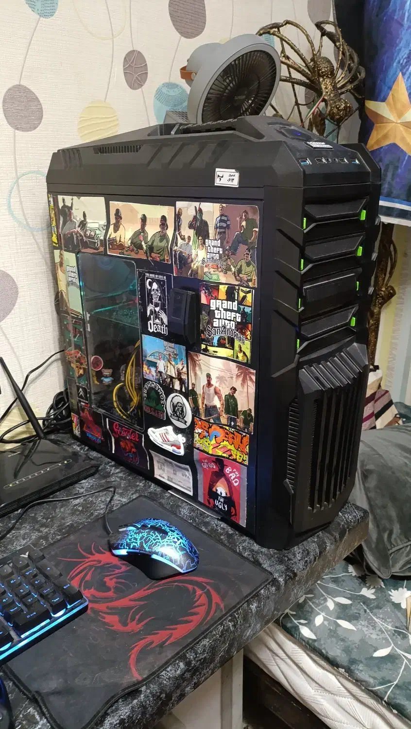 کیس گیمینگ و رندرینگ هشت هسته ای|رایانه رومیزی|تهران, خاک سفید|دیوار