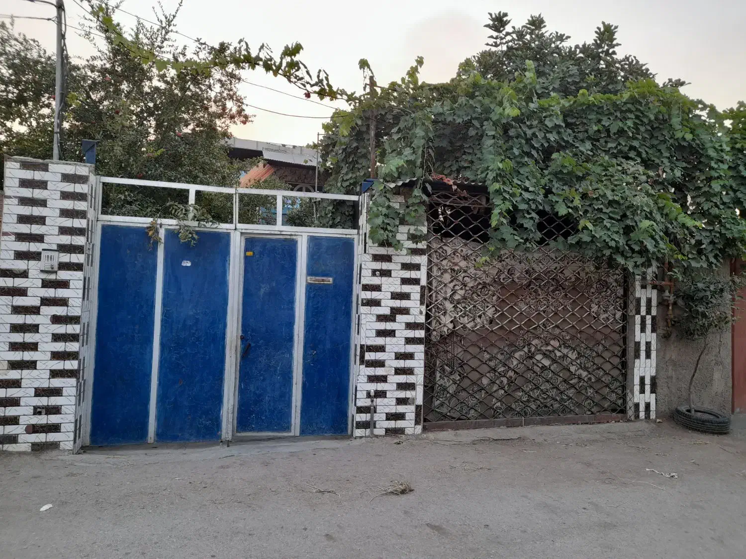 خانه دوطبقه ۲۰۰متری درسنگدوین به فروش می‌رسد|فروش خانه و ویلا|سنگدوین, |دیوار