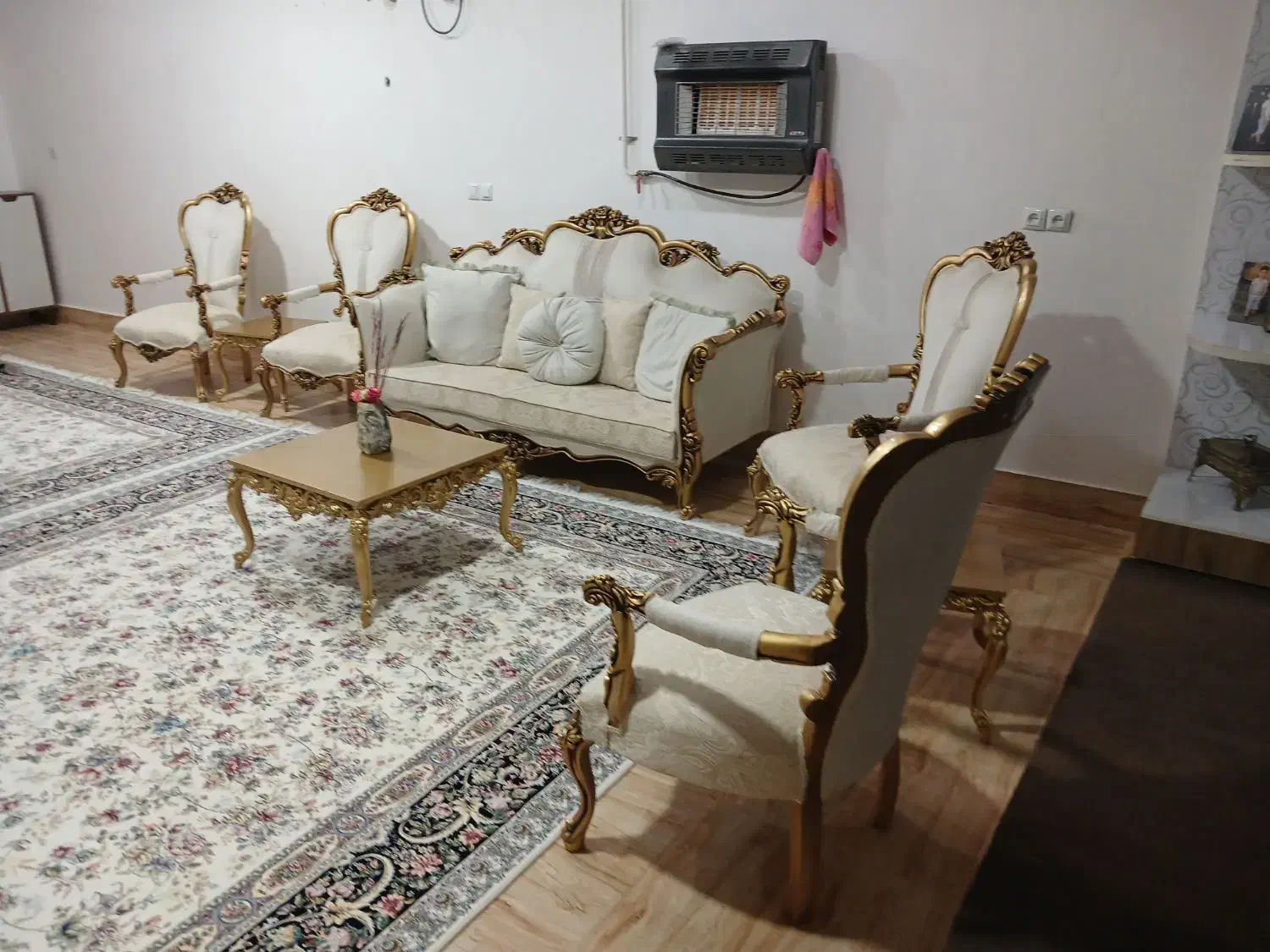 مبل ۷ نفره|مبلمان خانگی و میز عسلی|شوش, |دیوار