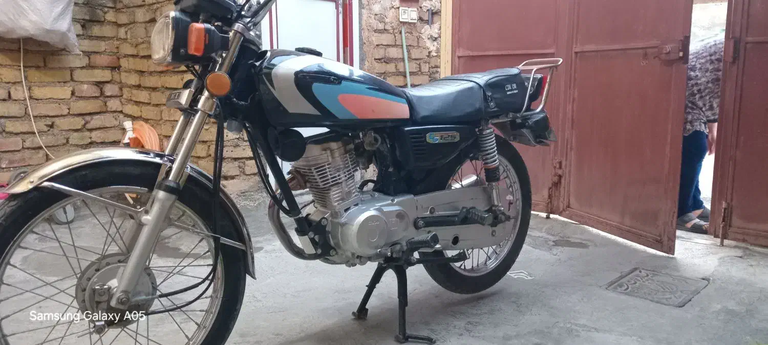 موتور هوندا نامی|موتورسیکلت|نظرآباد, رسالت|دیوار