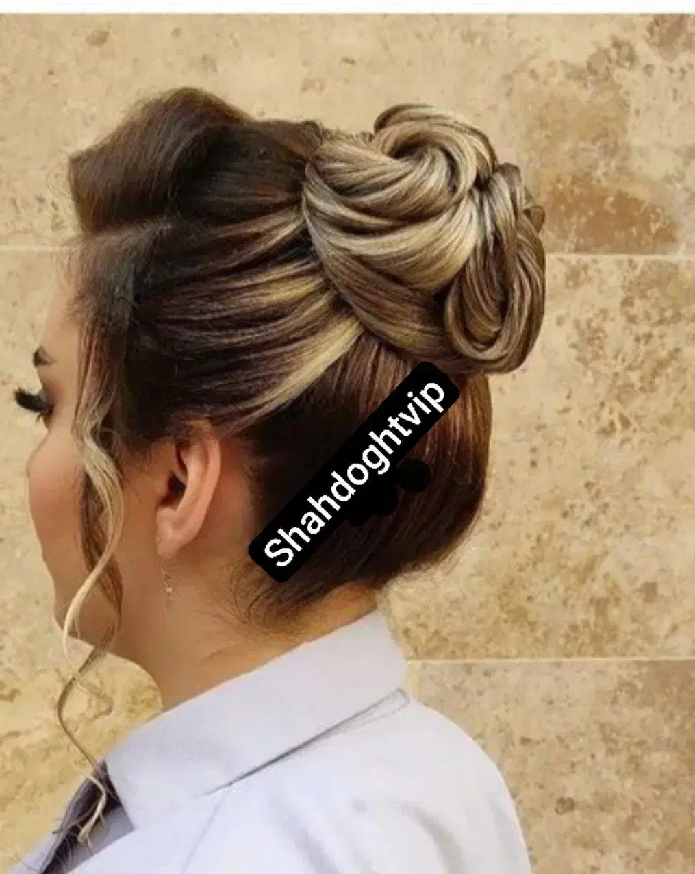 خدمات تخصصی میکاپ و شنیون و آموزش با مدرک معتبر|خدمات آرایشگری و زیبایی|چناران, |دیوار