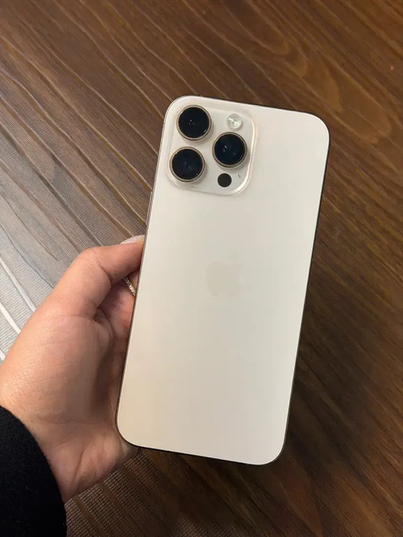 آیفون ۱۶ پرومکس دزرت ریجستر شده باتری ۹۱|موبایل|کاشان, امیرکبیر|دیوار