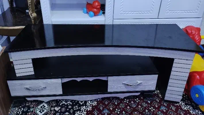 میز تلویزیون|میز تلویزیون|شاهین‌شهر, فدک|دیوار