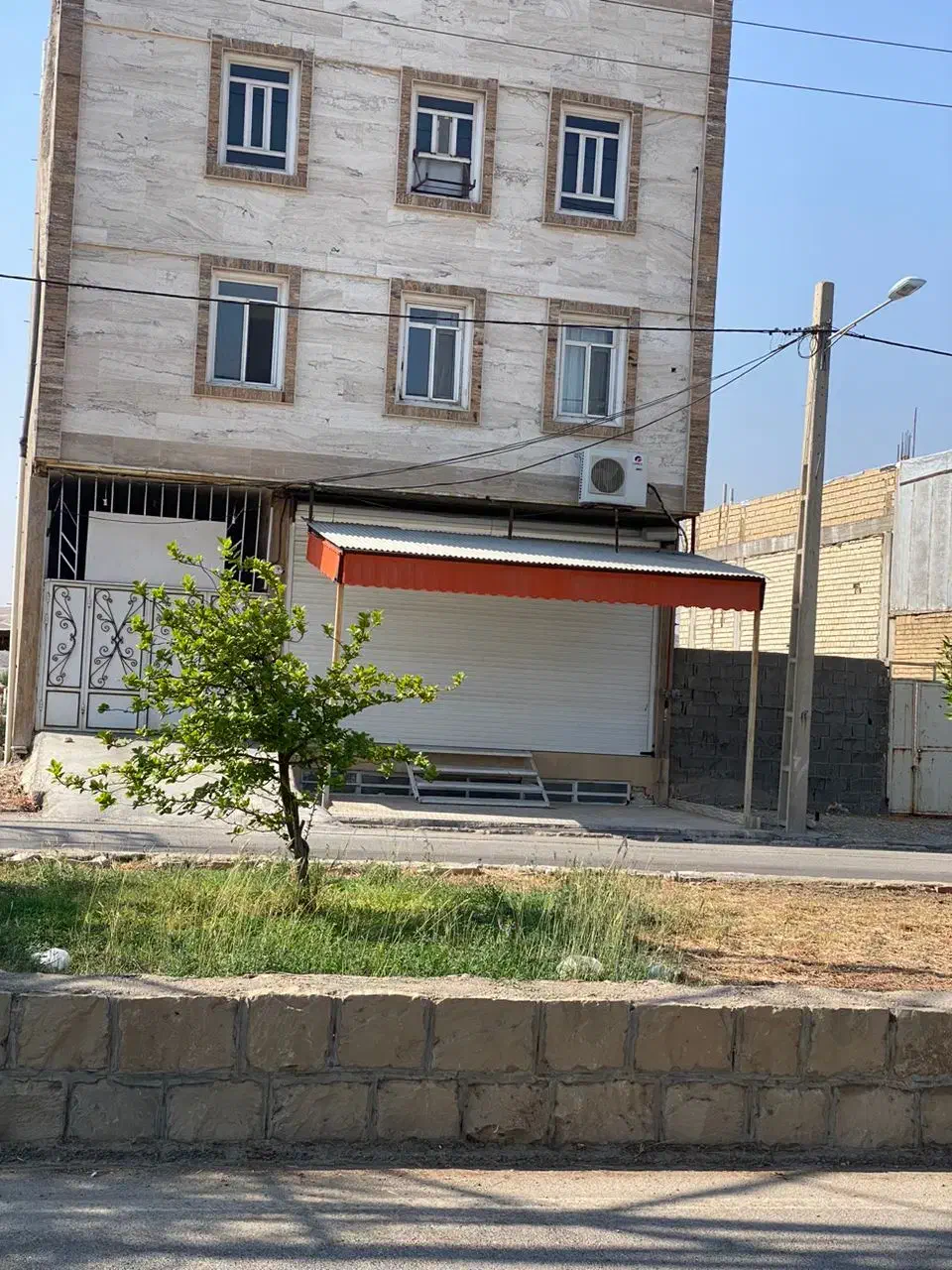 فروش زیر زمین  مغازه ۱۱۵ متری|فروش مغازه و غرفه|دوگنبدان, |دیوار