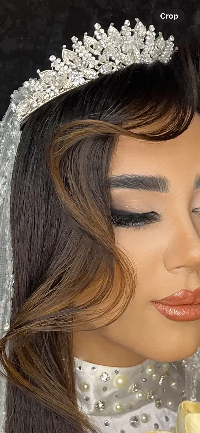 میکاپ و شنیون  عروس قیمت جشنواره|خدمات آرایشگری و زیبایی|قم, سالاریه|دیوار