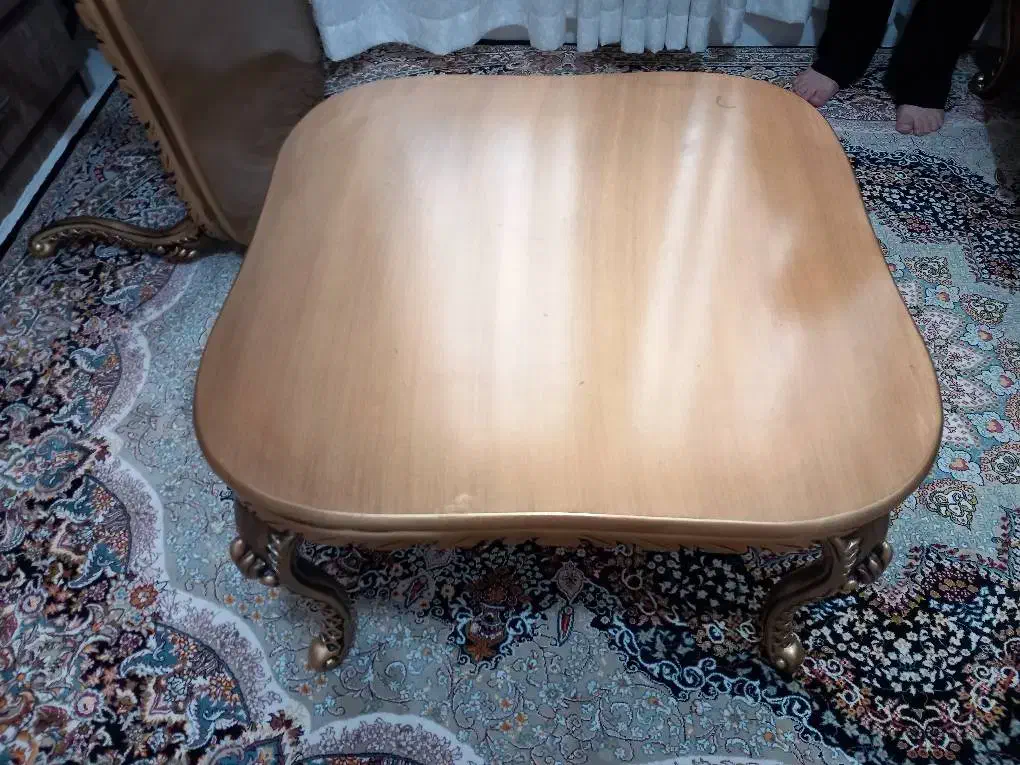 جلومبلی و عسلی چوبی منبت کاری شده|مبلمان خانگی و میز عسلی|اسلامشهر, شهرک قائمیه|دیوار