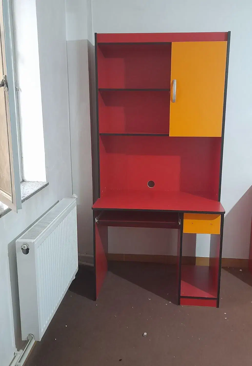 سرویس خواب نوجوان با میز تحریر|تخت و سرویس خواب|تبریز, |دیوار