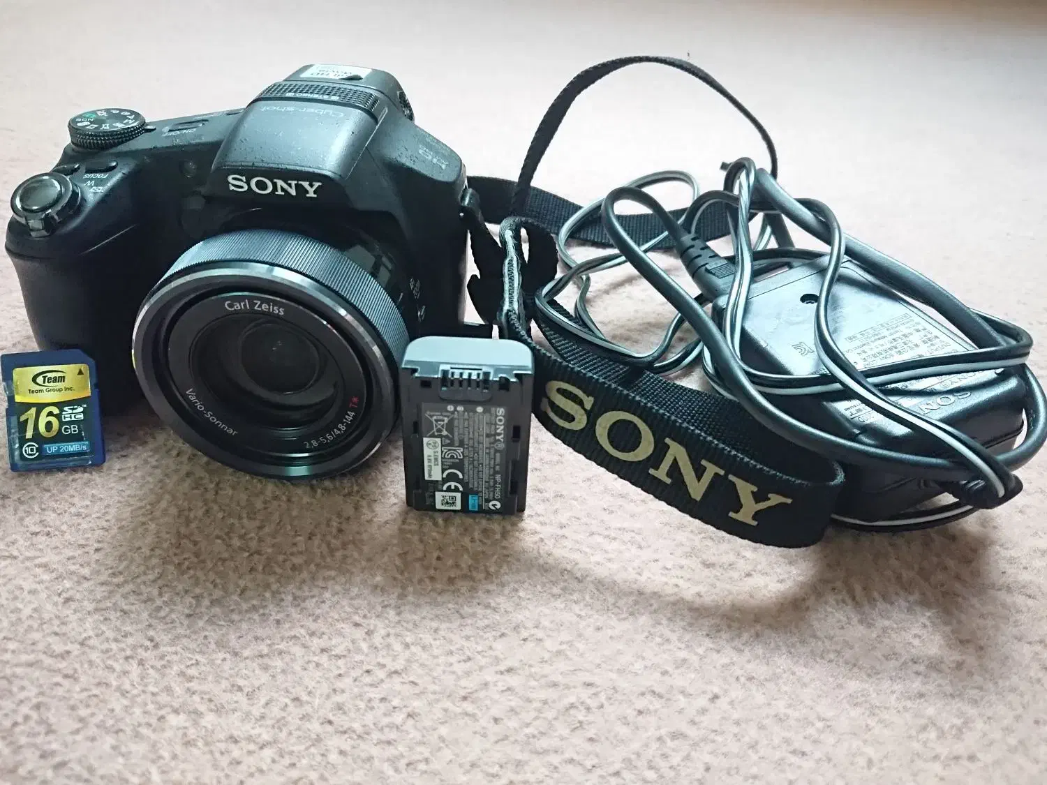 دوربین عکاسی سونی Sony DSC-HX100V|دوربین عکاسی و فیلمبرداری|محمدیه-قزوین, |دیوار