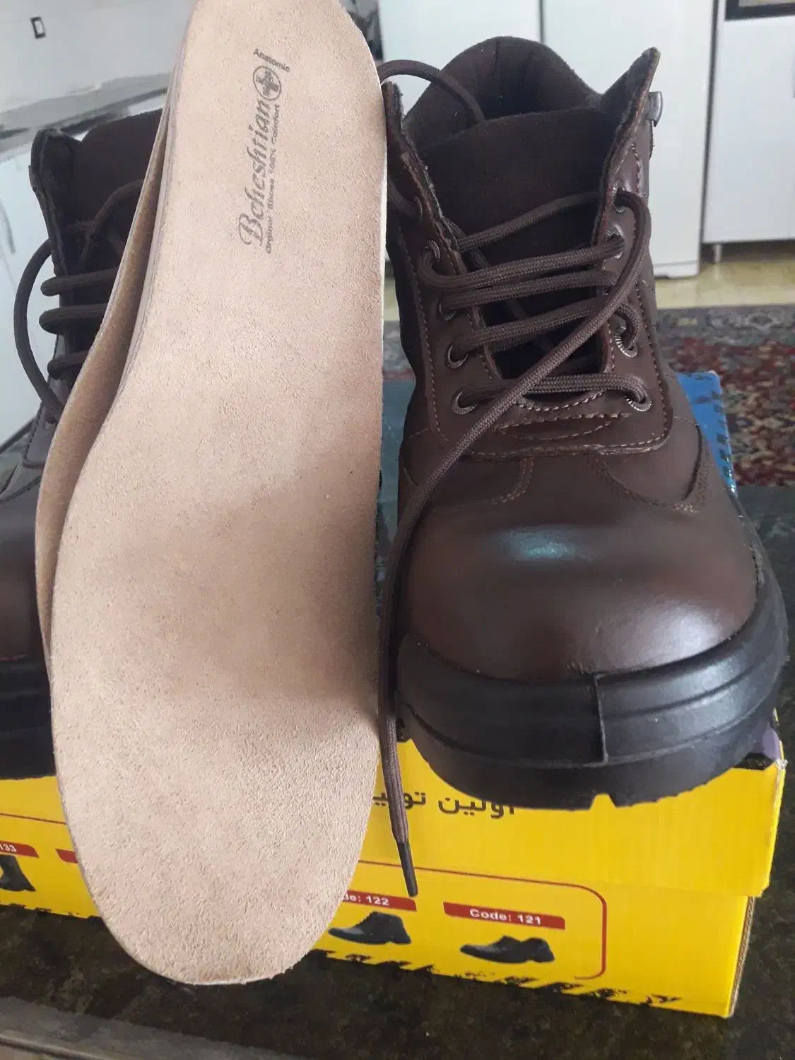 کفش ایمنی کار  چرم|کیف، کفش، کمربند|کوهدشت, |دیوار