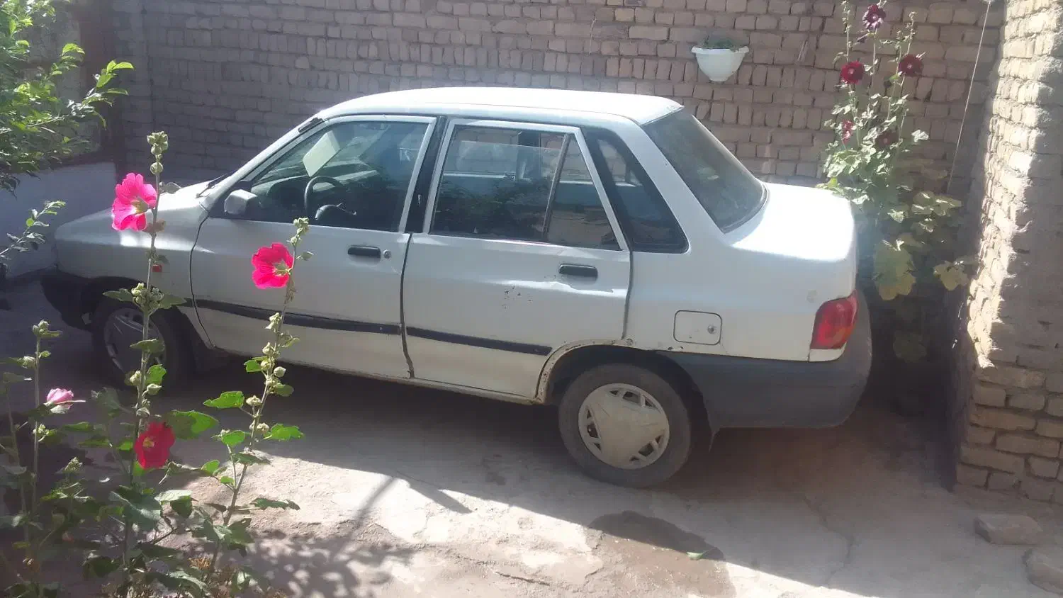 پراید صندوقدار بنزینی مدل۷۵|خودرو سواری و وانت|فریمان, |دیوار