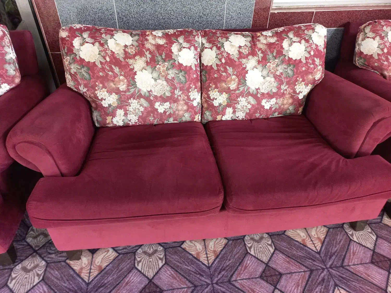 فروش مبل چهار نفره|مبلمان خانگی و میز عسلی|رشت, حومه رشت|دیوار