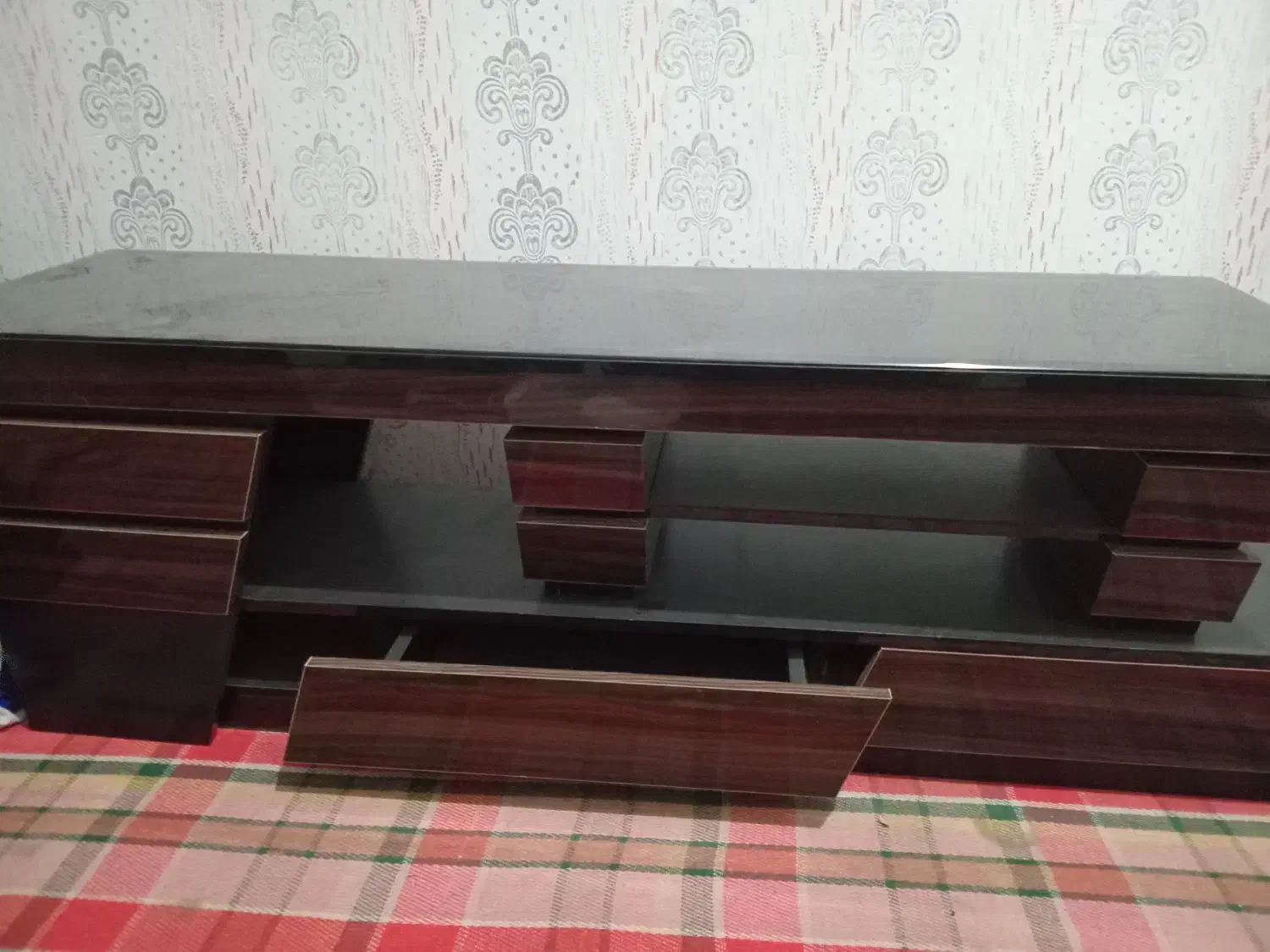 میزتی وی|میز تلویزیون|زابل, |دیوار