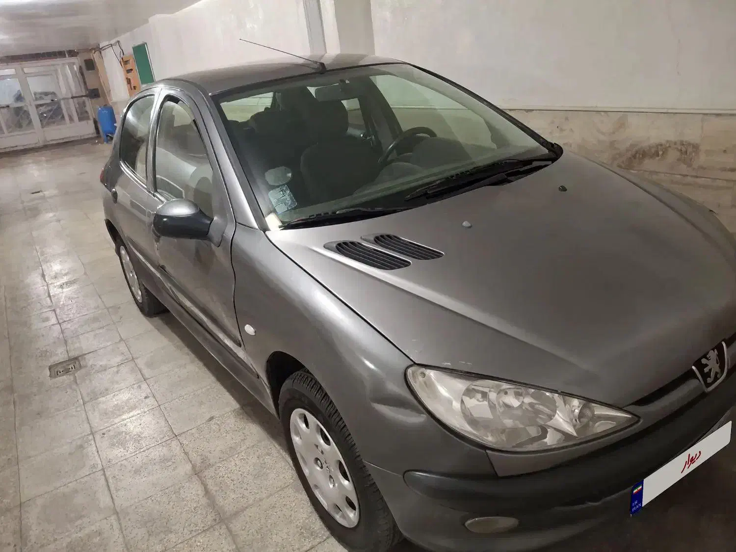 ۲۰۶ مدل ۹۰ یه گلگیر رنگ|خودرو سواری و وانت|ساوه, |دیوار