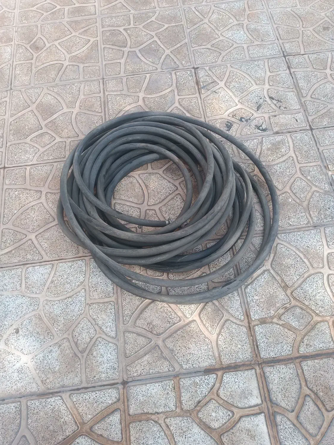 شلنگ آب|لوازم نظافت|بومهن, |دیوار