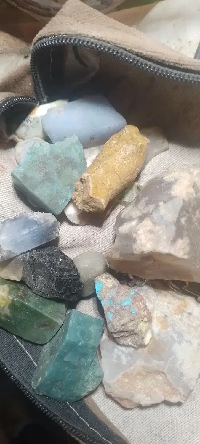 سنگ زینتی بزش نخورده|جواهرات|خمین, |دیوار