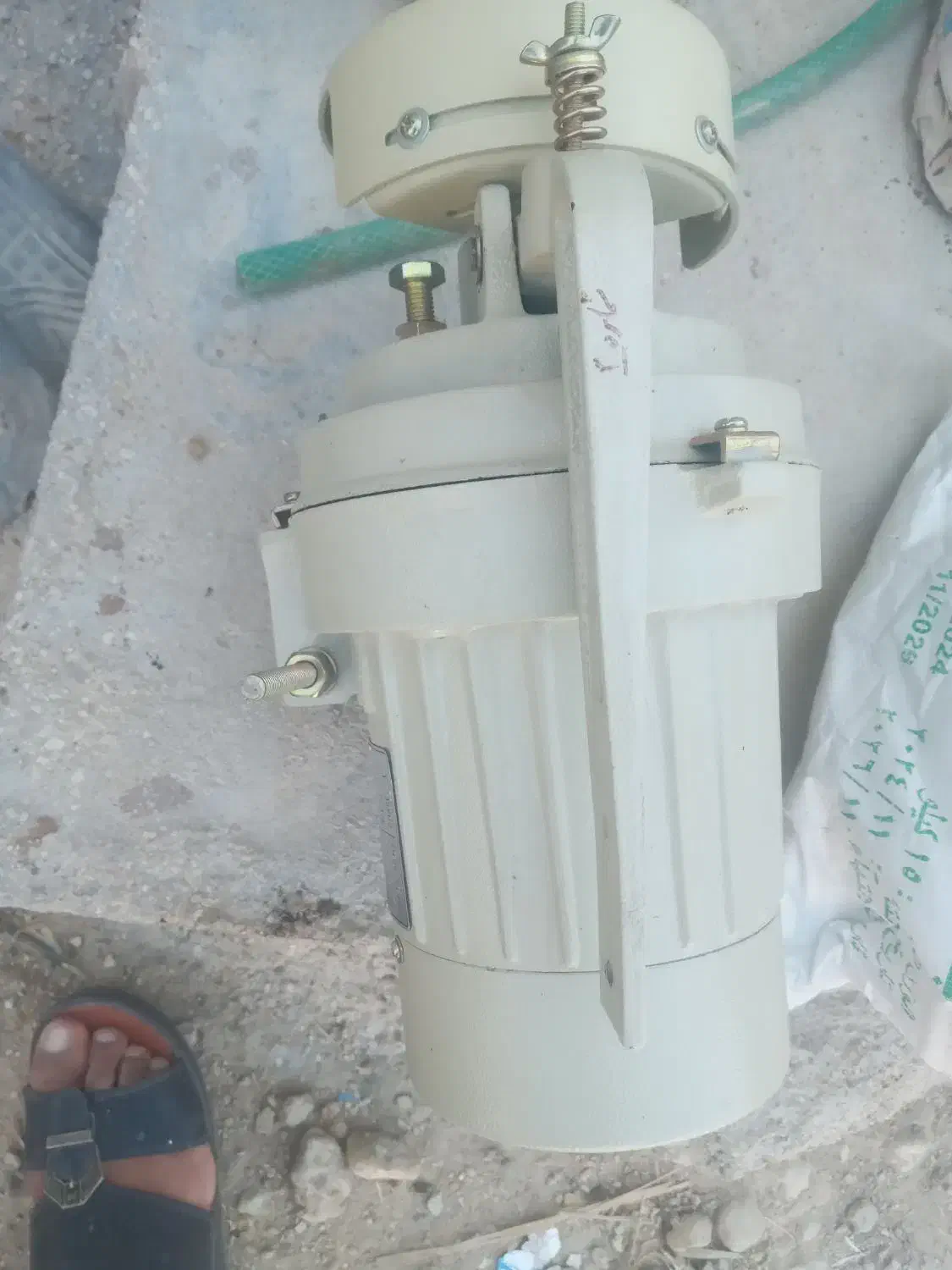 دینام راست دوز|چرخ خیاطی و ریسندگی|لامرد, |دیوار