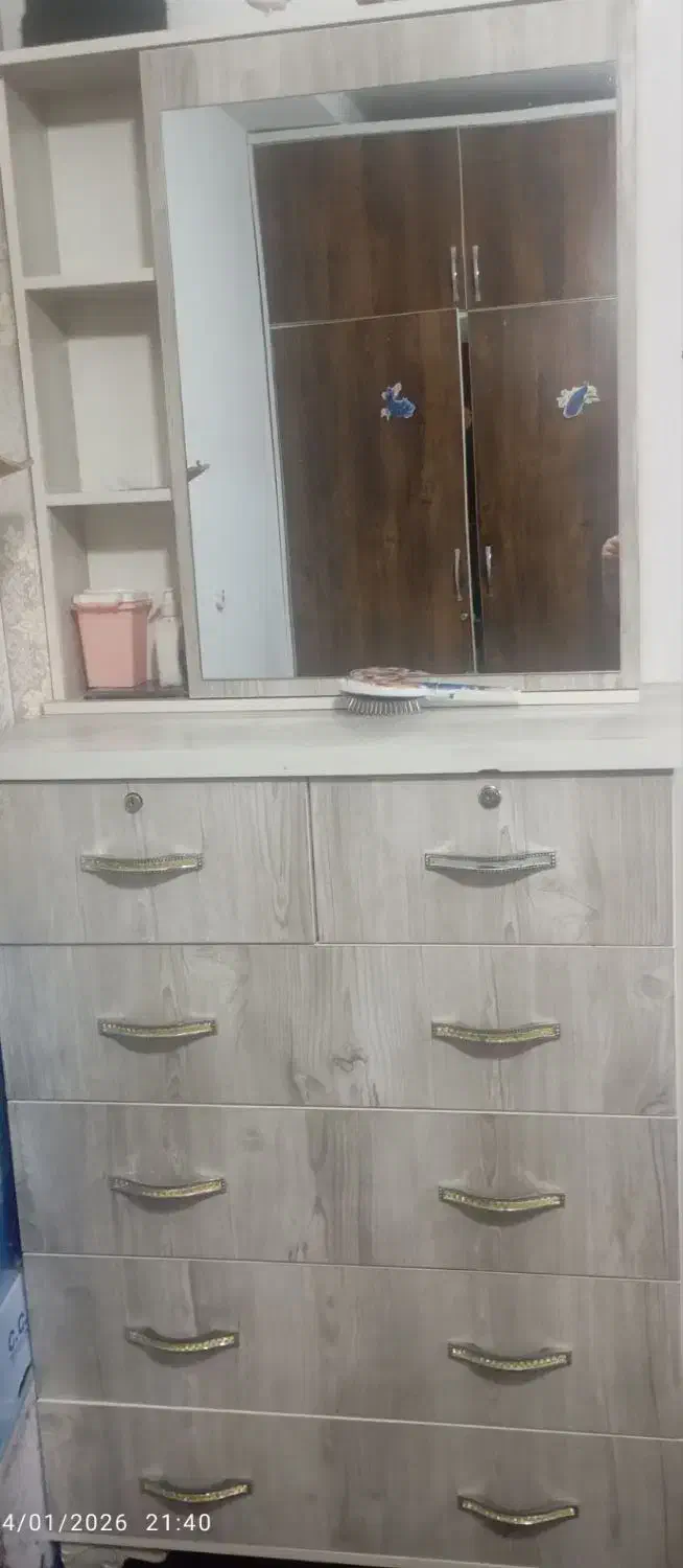 آینه دراور|جاکفشی، کمد، دراور|رباط‌کریم, نصیرشهر|دیوار