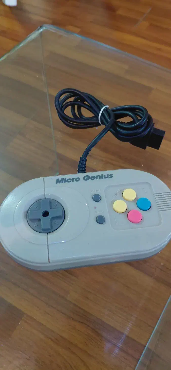 دسته بازی میکرو کمیاب|کنسول، بازی ویدئویی و آنلاین|شاهین‌شهر, حافظ جنوبی|دیوار