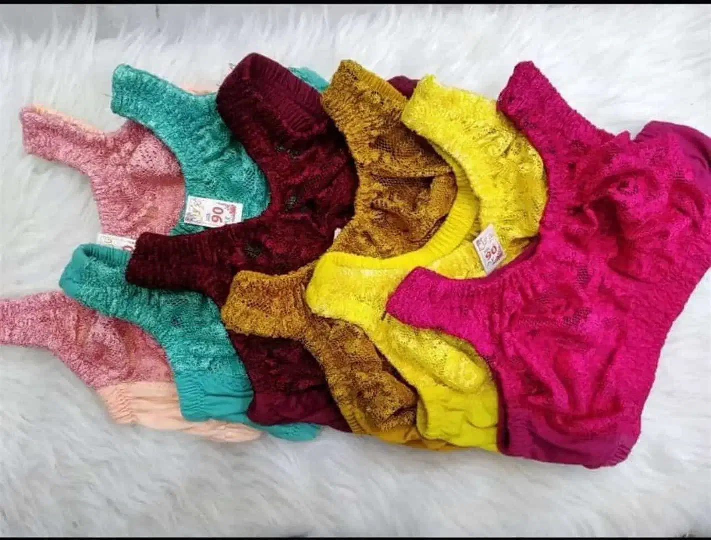 لباس زیر هندی 100|لباس|بومهن, |دیوار