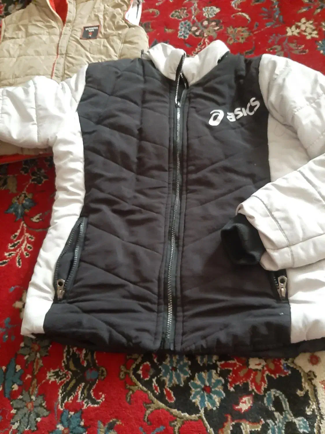 کاپشان و پافر پسرانه حراج فوری|کفش و لباس بچه|شهرکرد, |دیوار