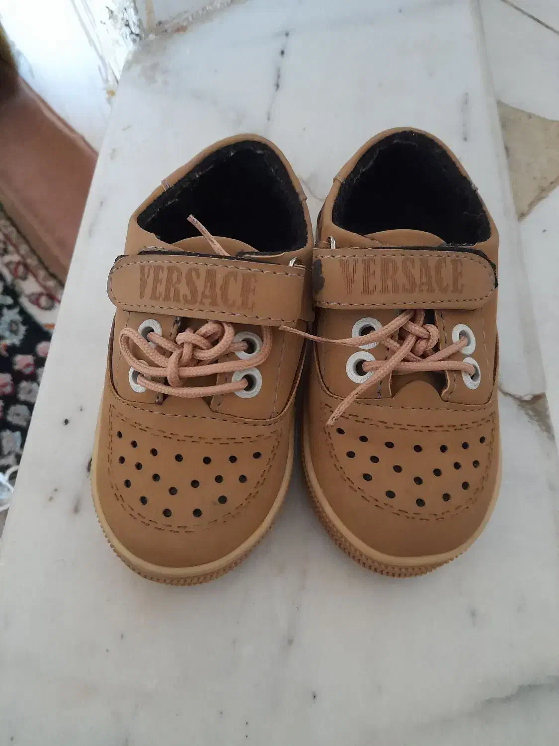 قنداق فرنگی وکفش|کفش و لباس بچه|مشهد, سجادیه|دیوار