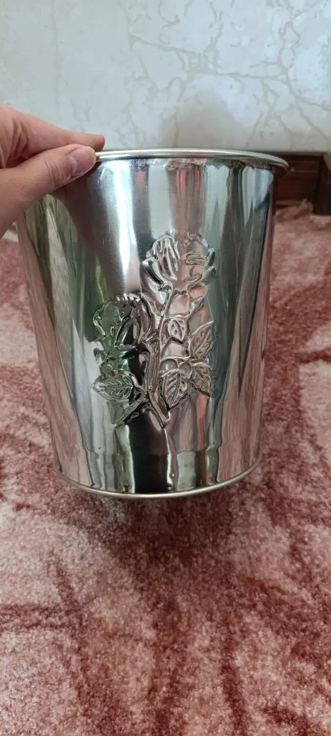 گل مصنوعی و سطل استیل|گل مصنوعی|مشهد, موسوی قوچانی|دیوار