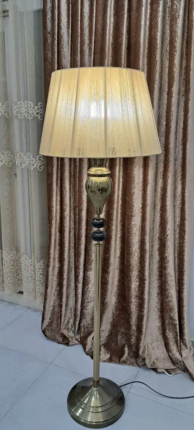 آباژور در حد نو|چراغ خواب و آباژور|اهواز, گلستان|دیوار