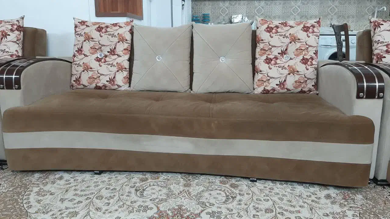 مبل راحتی|مبلمان خانگی و میز عسلی|قم, انسجام|دیوار